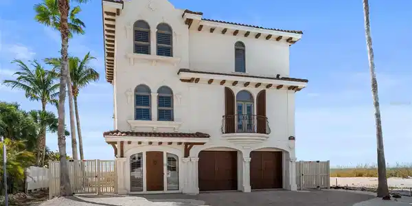12106 GULF DRIVE