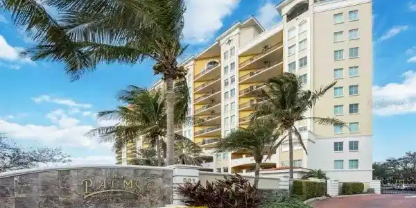 501 HABEN BOULEVARD