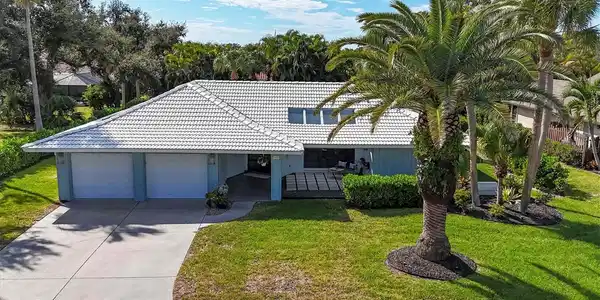 1486 LANDVIEW LANE