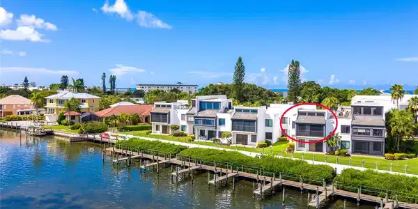 2955 N BEACH ROAD