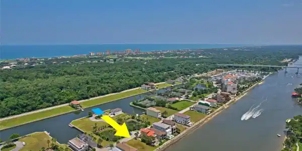 254 YACHT HARBOR DRIVE