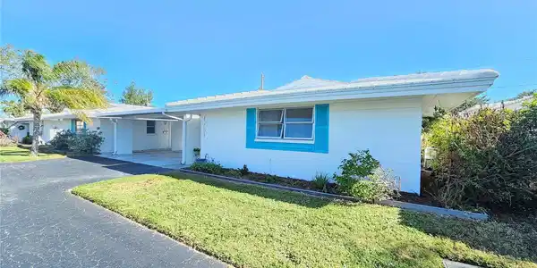 1751 CARIBBEAN CIRCLE