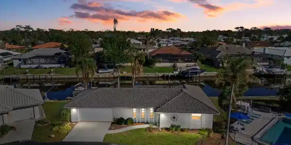 4 CASA RIO DRIVE