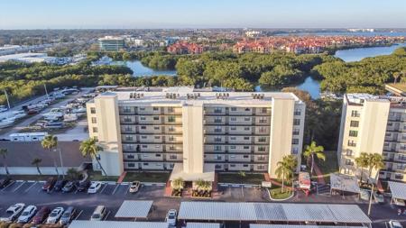 1000 COVE CAY DRIVE
