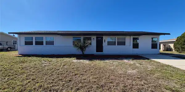 980 BACON CIRCLE NE