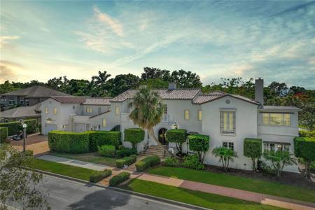 1102 PALM VIEW AVENUE