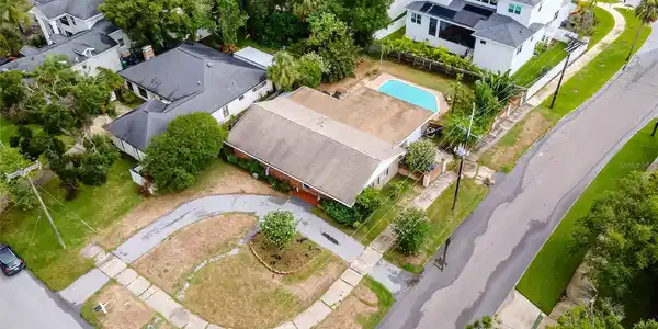 5101 W NEPTUNE WAY