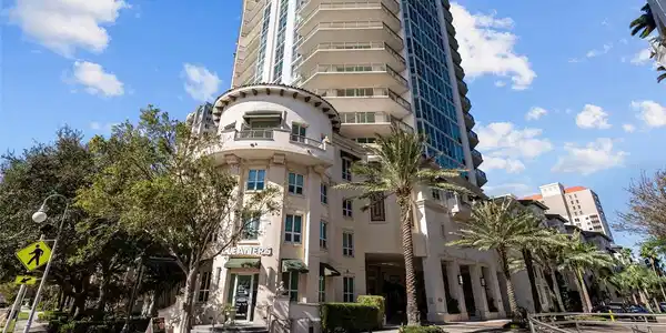 450 KNIGHTS RUN AVENUE