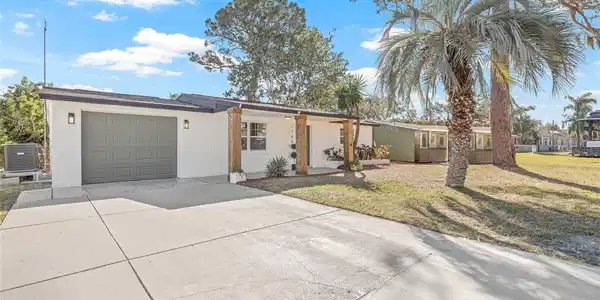 7304 DIANNE DRIVE