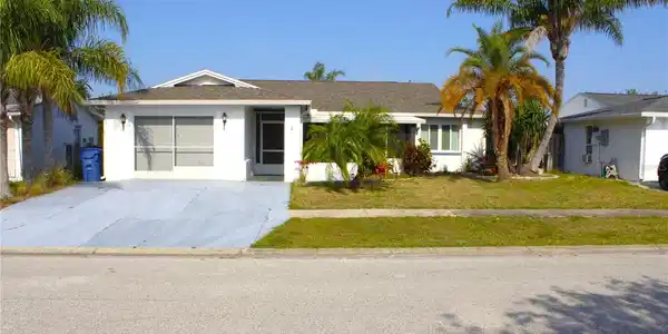 2211 HARRISON DRIVE