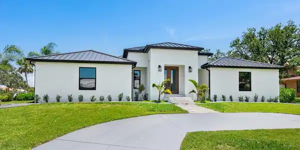 180 LOOKOUT POINT DRIVE