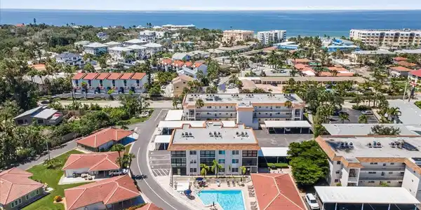 110 VISTA HERMOSA CIRCLE