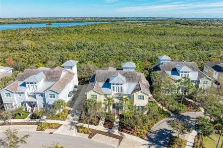 267 SAPPHIRE LAKE DRIVE