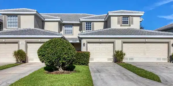 3333 GRAND VISTA COURT