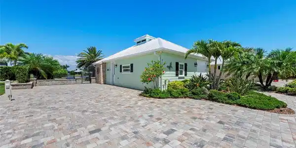8153 SW BIMINI WAY