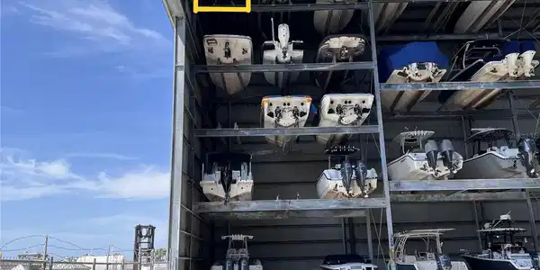 100 CIRCUIT ROAD