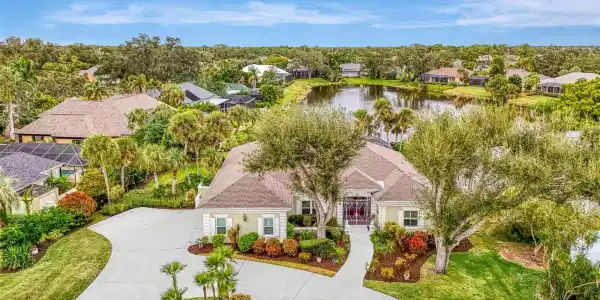 26 GOLF VIEW DRIVE