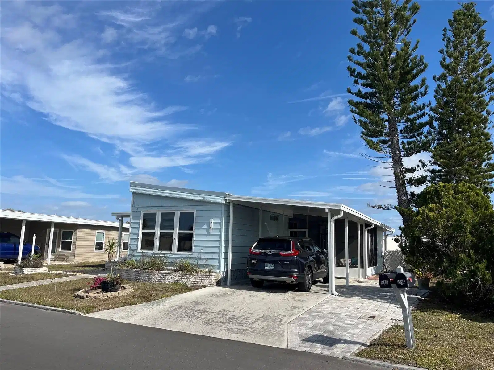 Image 1 Image 1