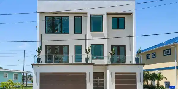 Image 4 Image 4