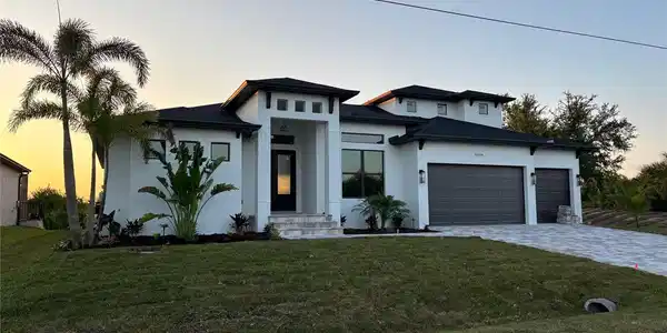 15514 ARON CIRCLE