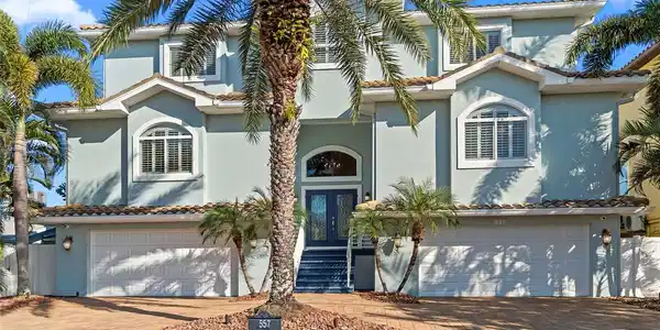 557 JOHNS PASS AVENUE