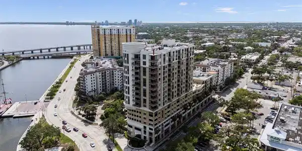 275 BAYSHORE BOULEVARD
