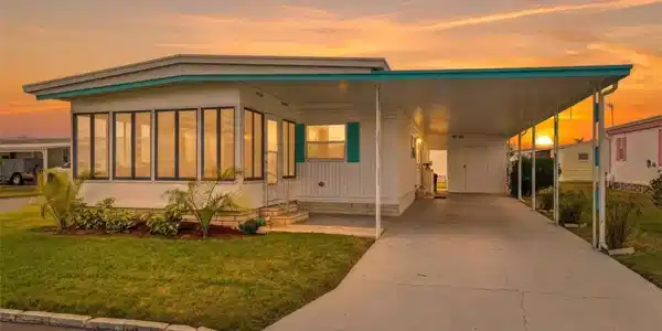 2013 WAILUA DRIVE
