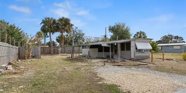 7436 VAGABOND DRIVE