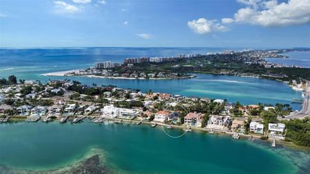 1418 JOHN RINGLING PARKWAY