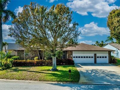 4612 CORAL LAKE DRIVE