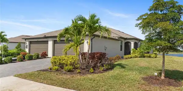 2161 BONITO WAY