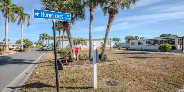 2100 KINGS HIGHWAY