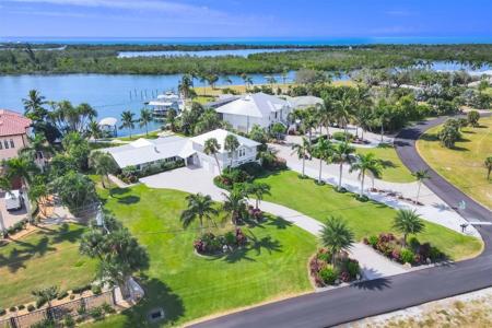 225 GREEN DOLPHIN DRIVE