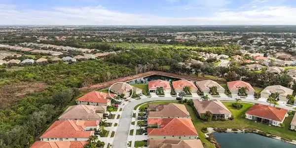 10810 LERWICK CIRCLE