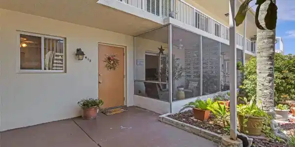 360 BASE AVENUE E