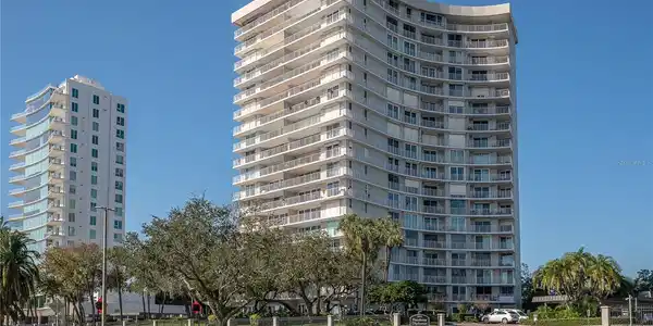 2611 BAYSHORE BOULEVARD