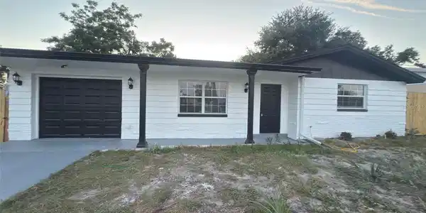 3709 KIMBERLY OAKS DRIVE