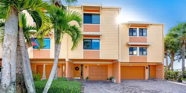 413 HAVEN POINT DRIVE