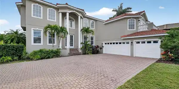6317 MARBELLA BOULEVARD
