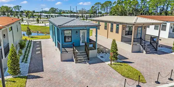 6165 TALON BAY DRIVE