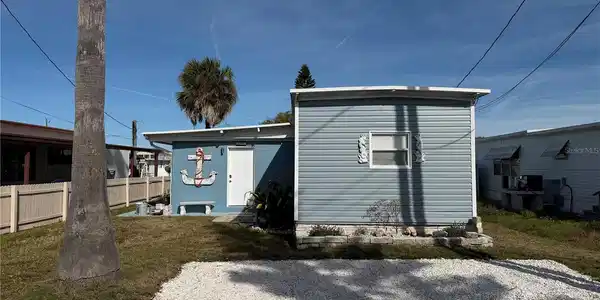 6807 OSPREY LANE