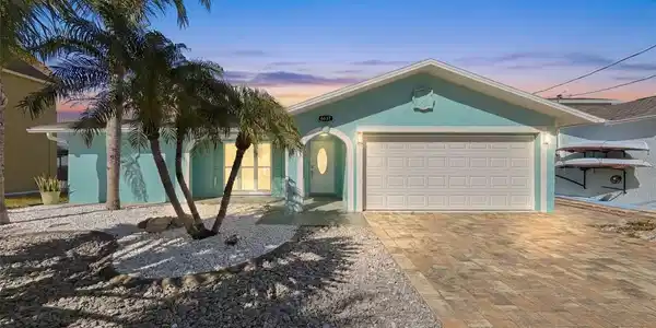 6637 DRIFTWOOD DRIVE