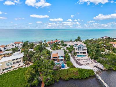 140 N CASEY KEY ROAD