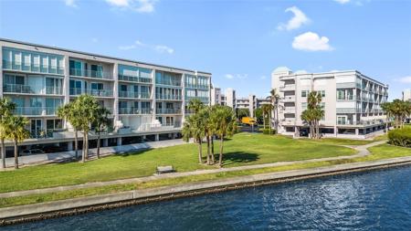 8001 SAILBOAT KEY BOULEVARD S