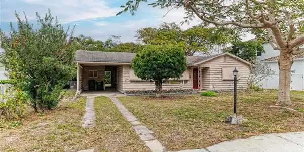 1925 MAGNOLIA STREET