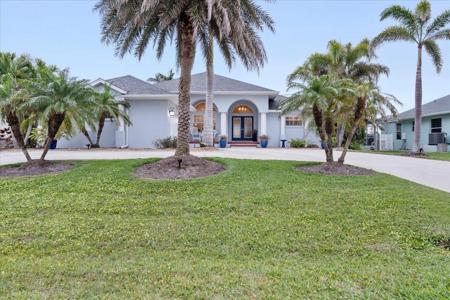 1091 ROTONDA CIRCLE