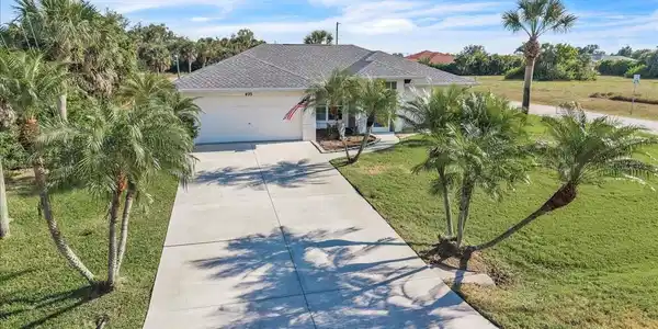 495 SWEETWATER DRIVE