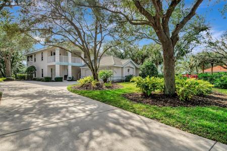 14049 WILLOW GLEN COURT