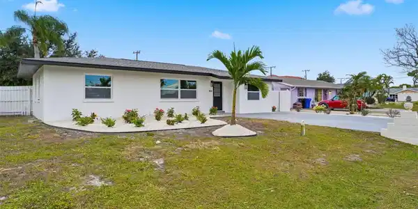 808 GUILD DRIVE