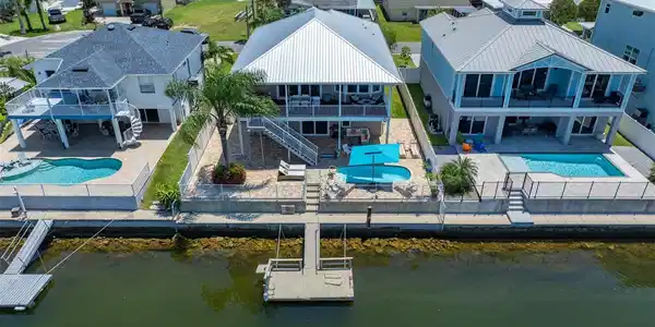 4387 2ND ISLE DRIVE